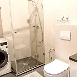Modern 1bd In Old Town By Hostlovers *