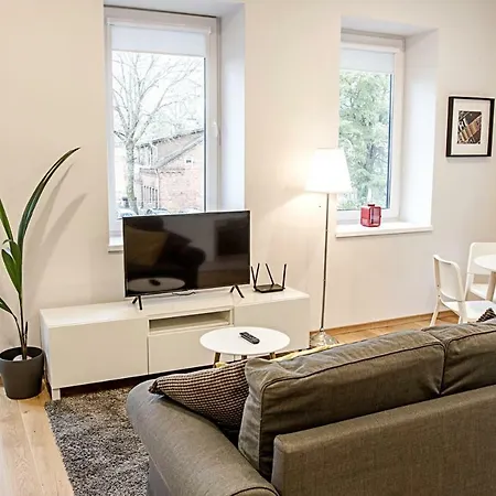 Modern 1bd In Old Town By Hostlovers